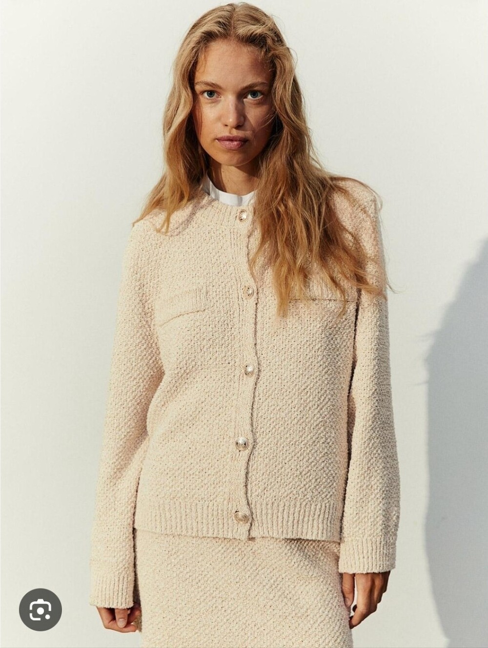 H&M Cream Bouclé Gold Button-Front Knit Jacket Size M